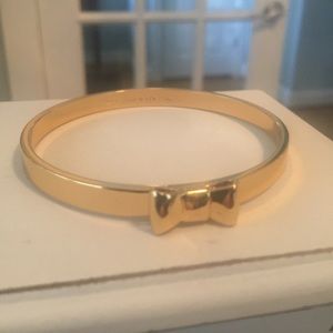 Kate Spade gold bow bangle NWT